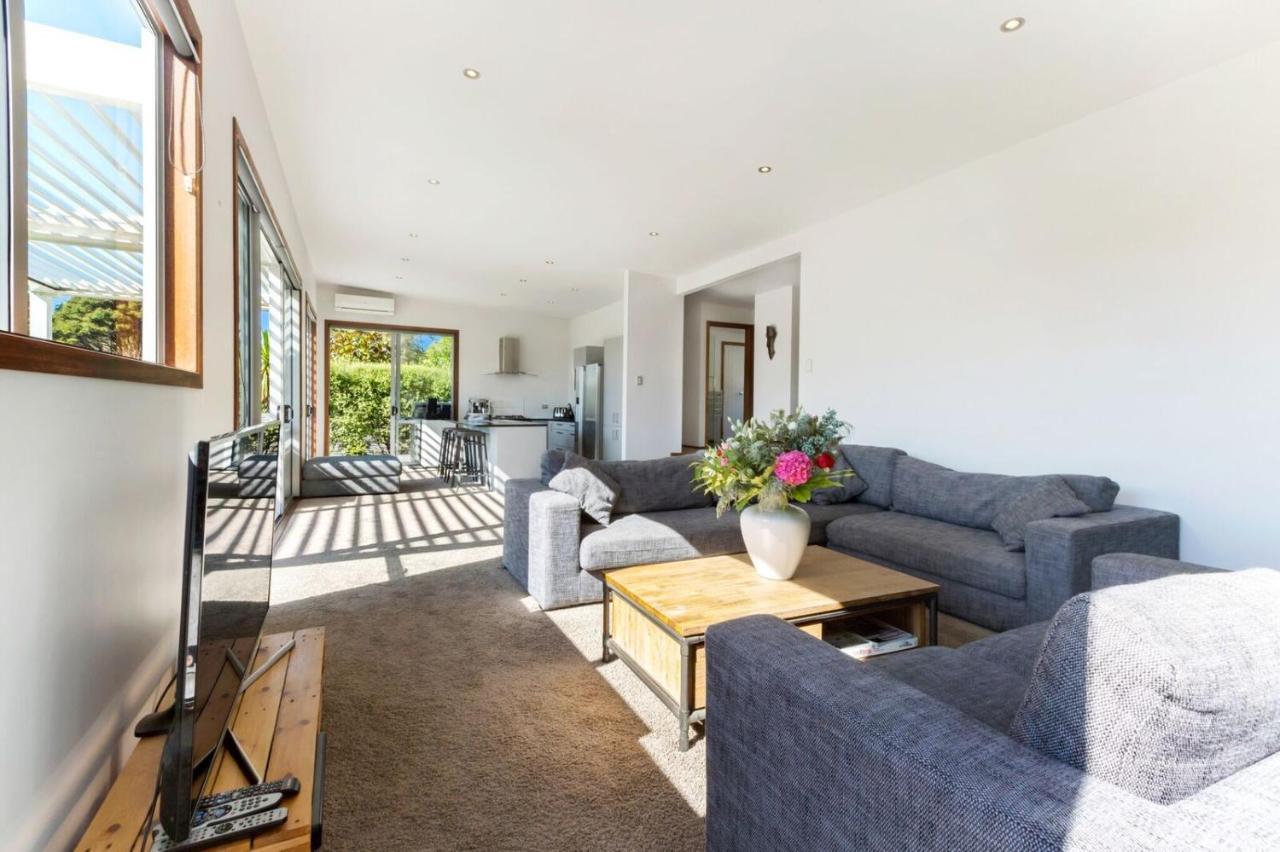 Karaka Sanctuary With Spa Pool By Waiheke Unlimited Oneroa 客房 照片