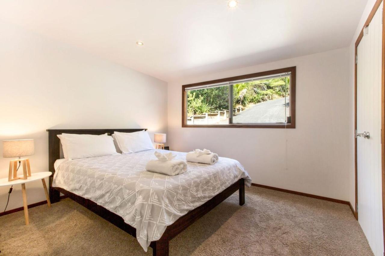 Karaka Sanctuary With Spa Pool By Waiheke Unlimited Oneroa 客房 照片